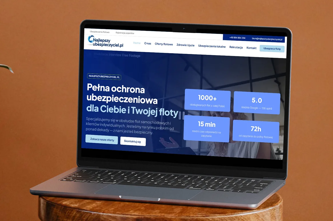Strona internetowa agencji ubezpieczeniowej najlepszyubezpieczyciel.pl na ekranie laptopa