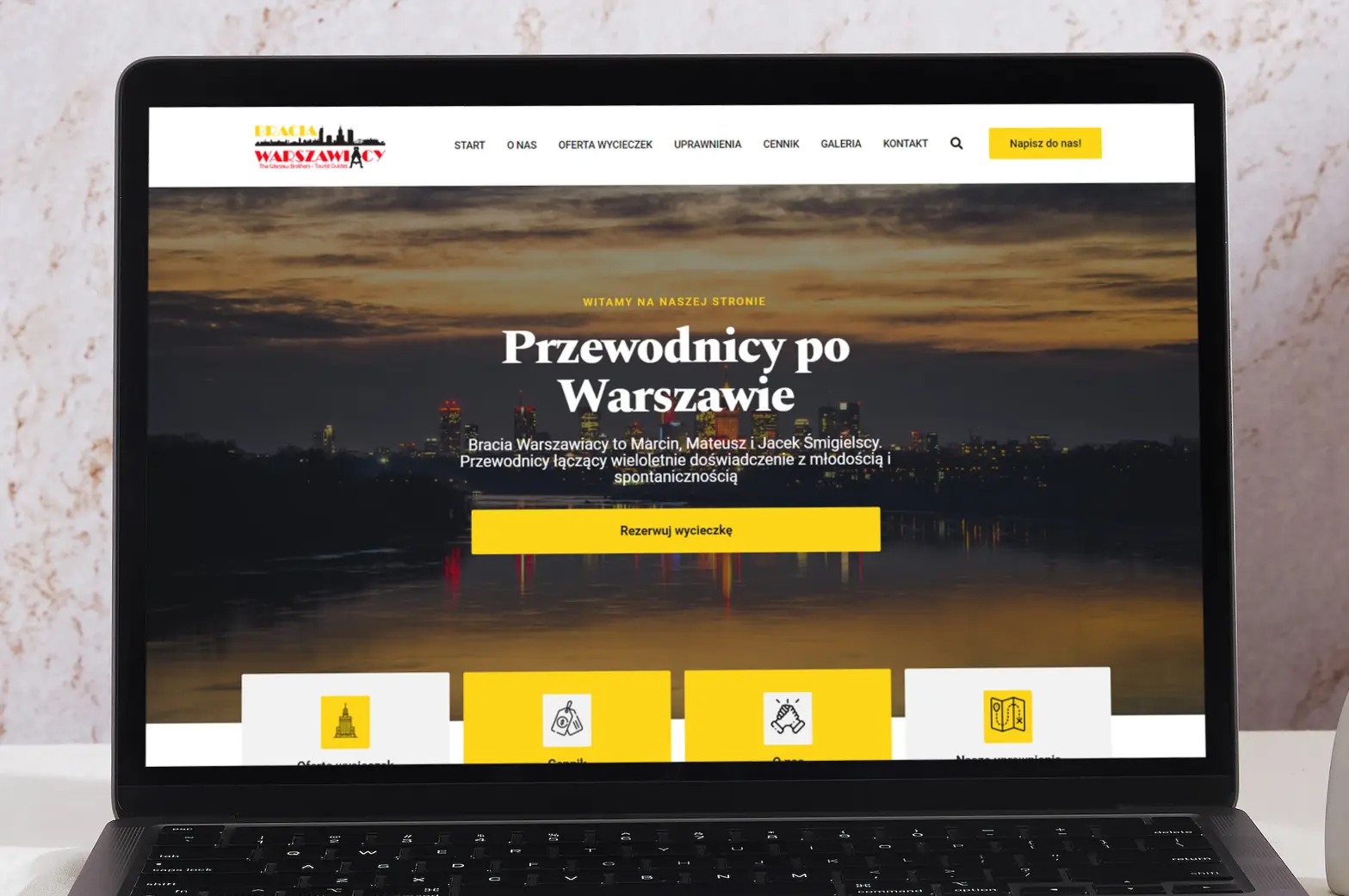 Strona braciawarszawiacy.waw.pl – realizacja na laptopie